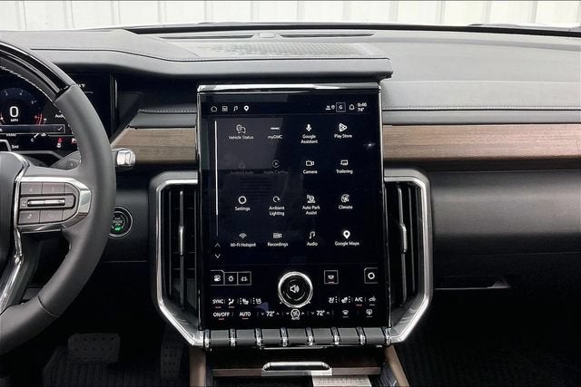 2027 GMC Acadia Denali Ultimate
