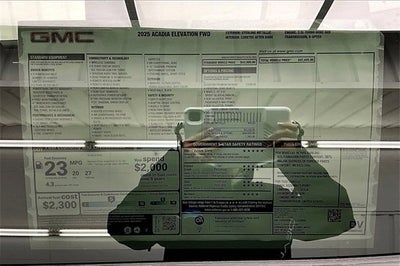 2025 GMC Acadia Elevation