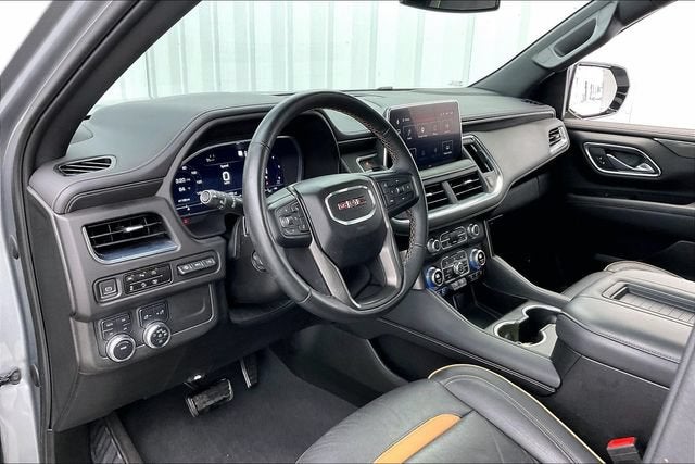 2023 GMC Yukon XL AT4