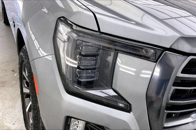 2023 GMC Yukon XL AT4