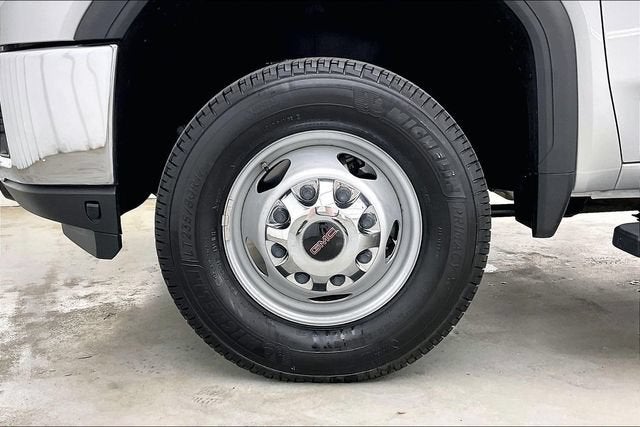 2023 GMC Sierra 3500 HD SLT