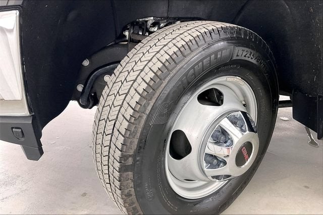 2023 GMC Sierra 3500 HD SLT