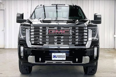 2025 GMC Sierra 2500 HD Denali