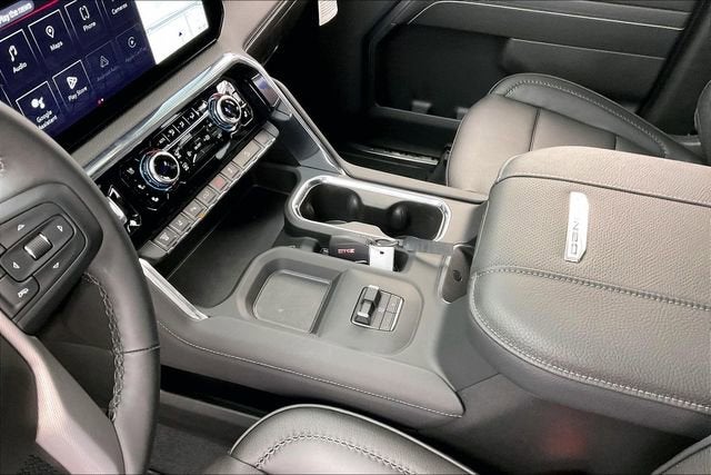 2025 GMC Sierra 2500 HD Denali