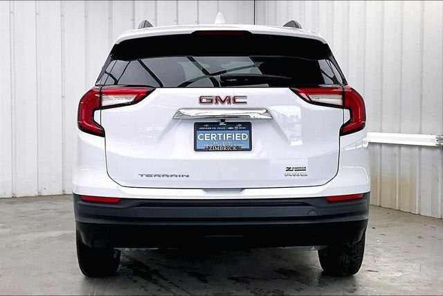 2022 GMC Terrain SLE