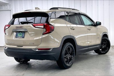 2023 GMC Terrain AT4