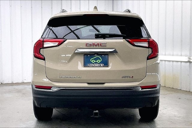 2023 GMC Terrain AT4