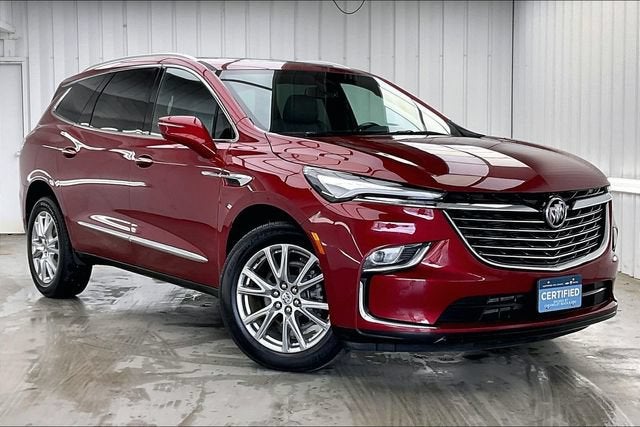 2023 Buick Enclave Essence